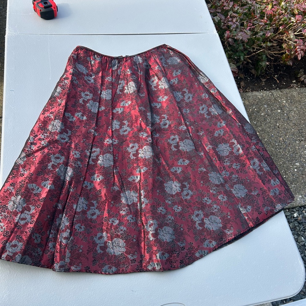 Jessica McClintock Red and Silver Floral A-Line Skirt millennium 2000